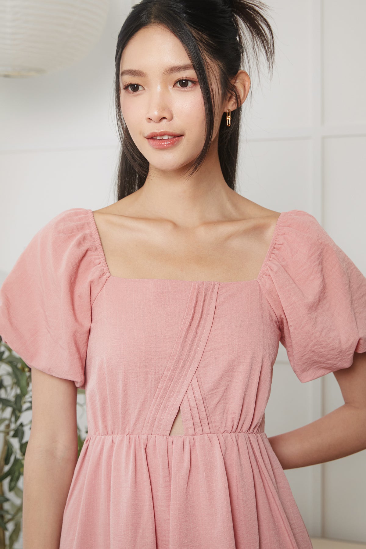 Origami Pleat Pouf Sleeve Dress in Pink