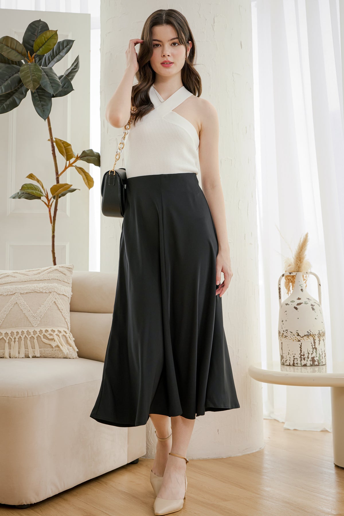 Hepburn Satin Midi Skirt in Black