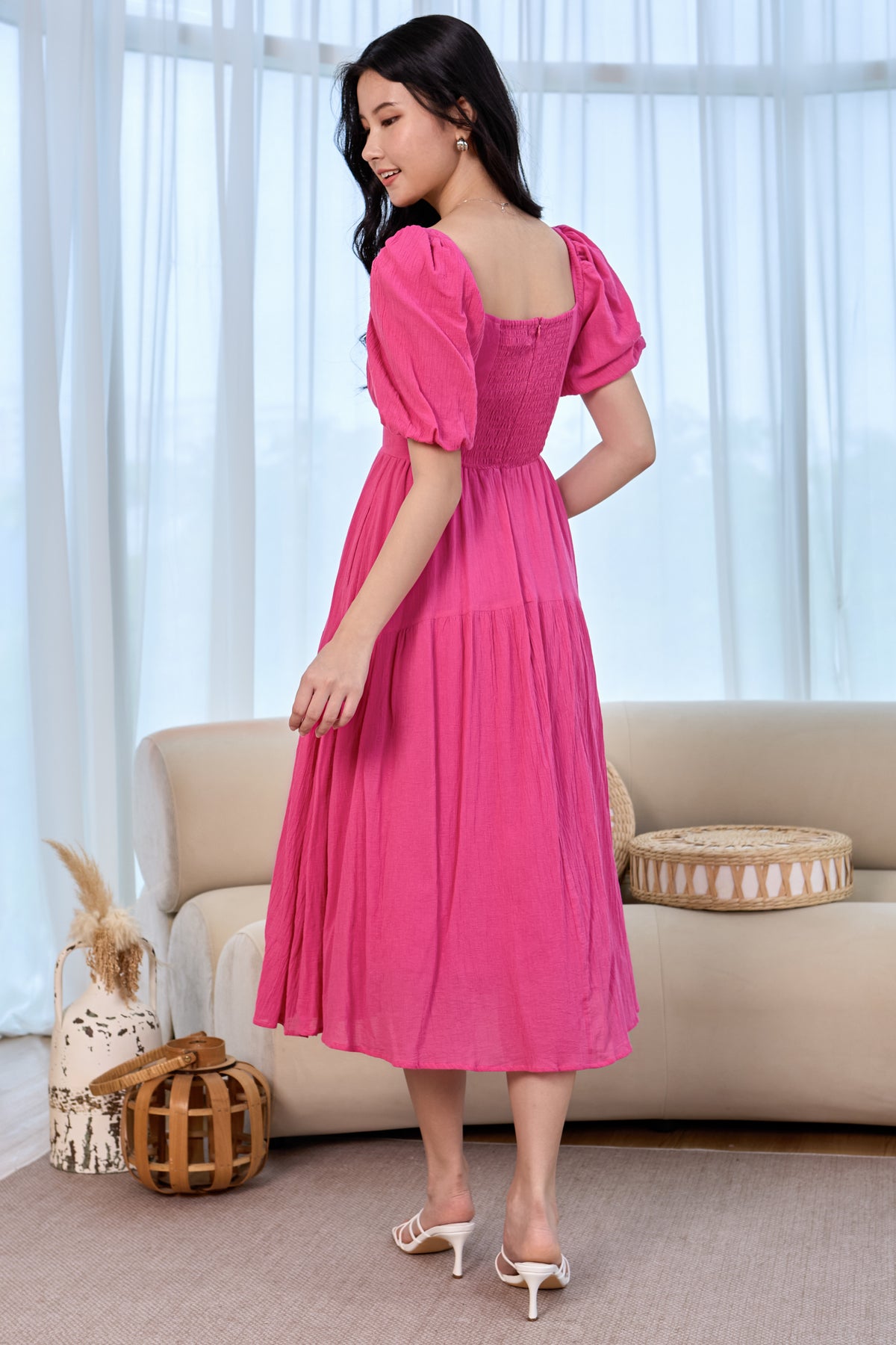 Lady Ribbon Pouf Sleeves Dress in Fuchsia