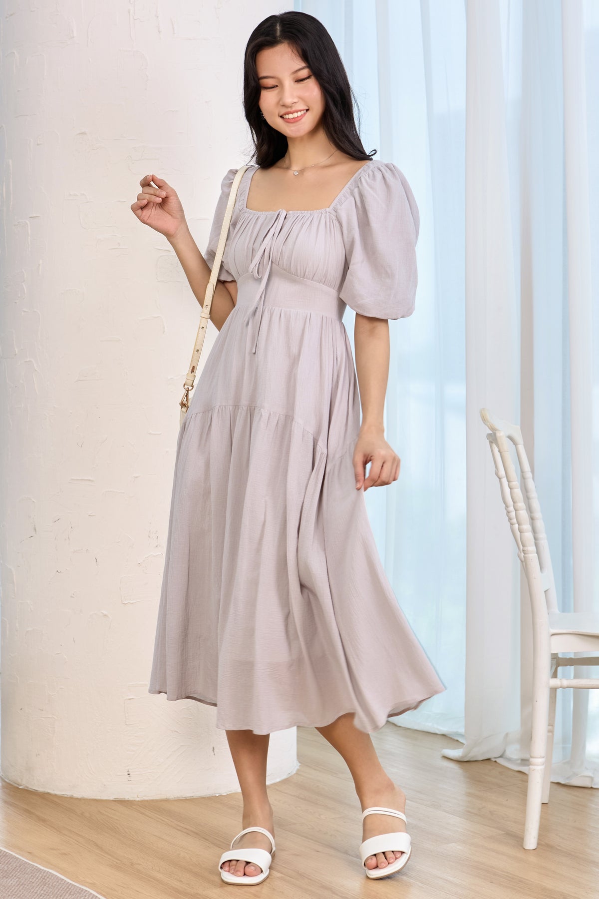 Lady Ribbon Pouf Sleeves Dress in Light Grey