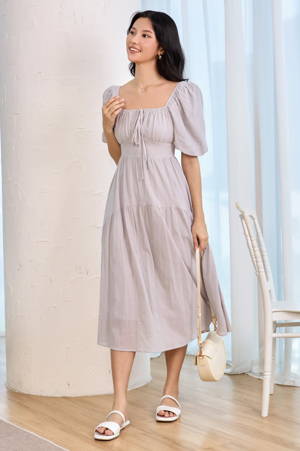 Lady Ribbon Pouf Sleeves Dress in Light Grey