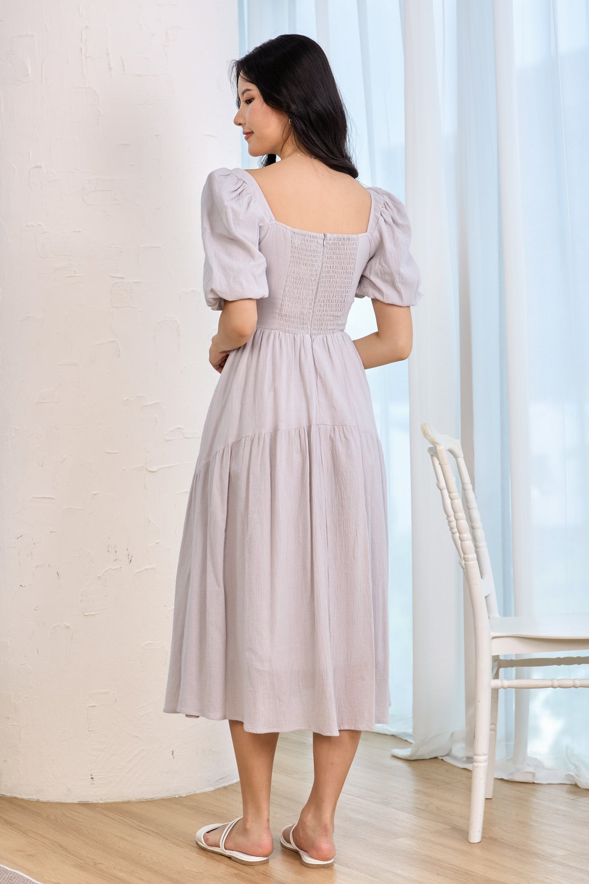 Lady Ribbon Pouf Sleeves Dress in Light Grey