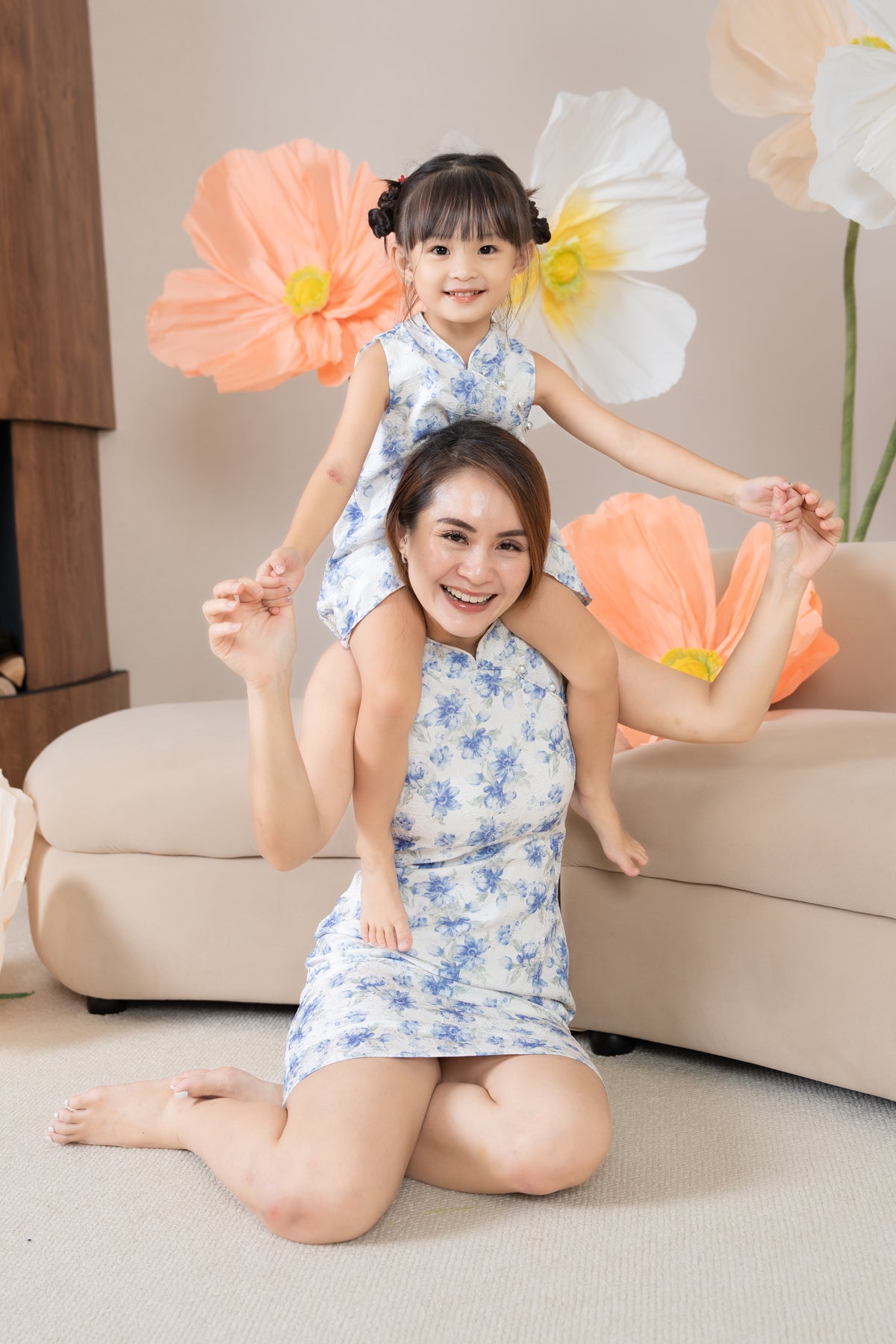 Mini Peony Pearl Cheongsam in Blue (Kids)