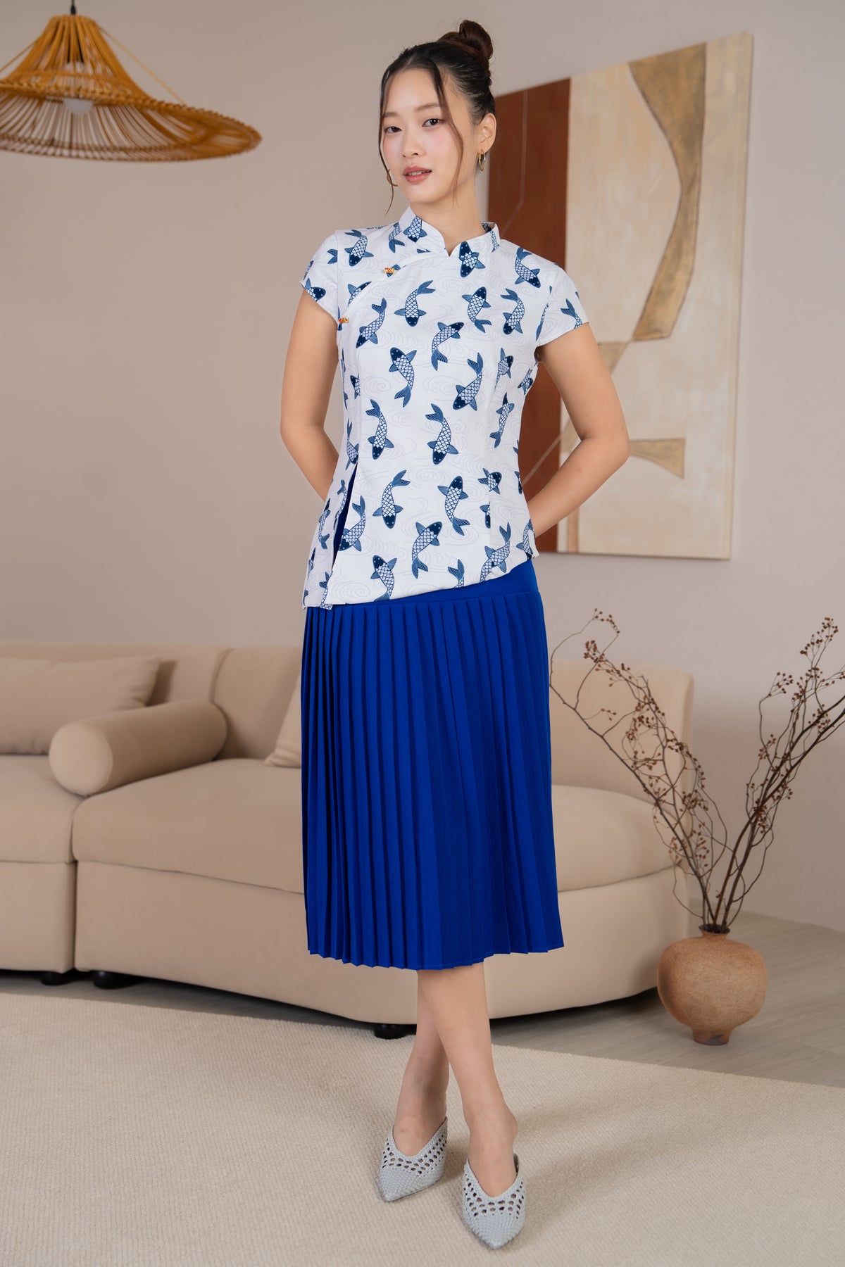 Rachelle Elastic Sides Pleated Skirt in Cobalt Blue