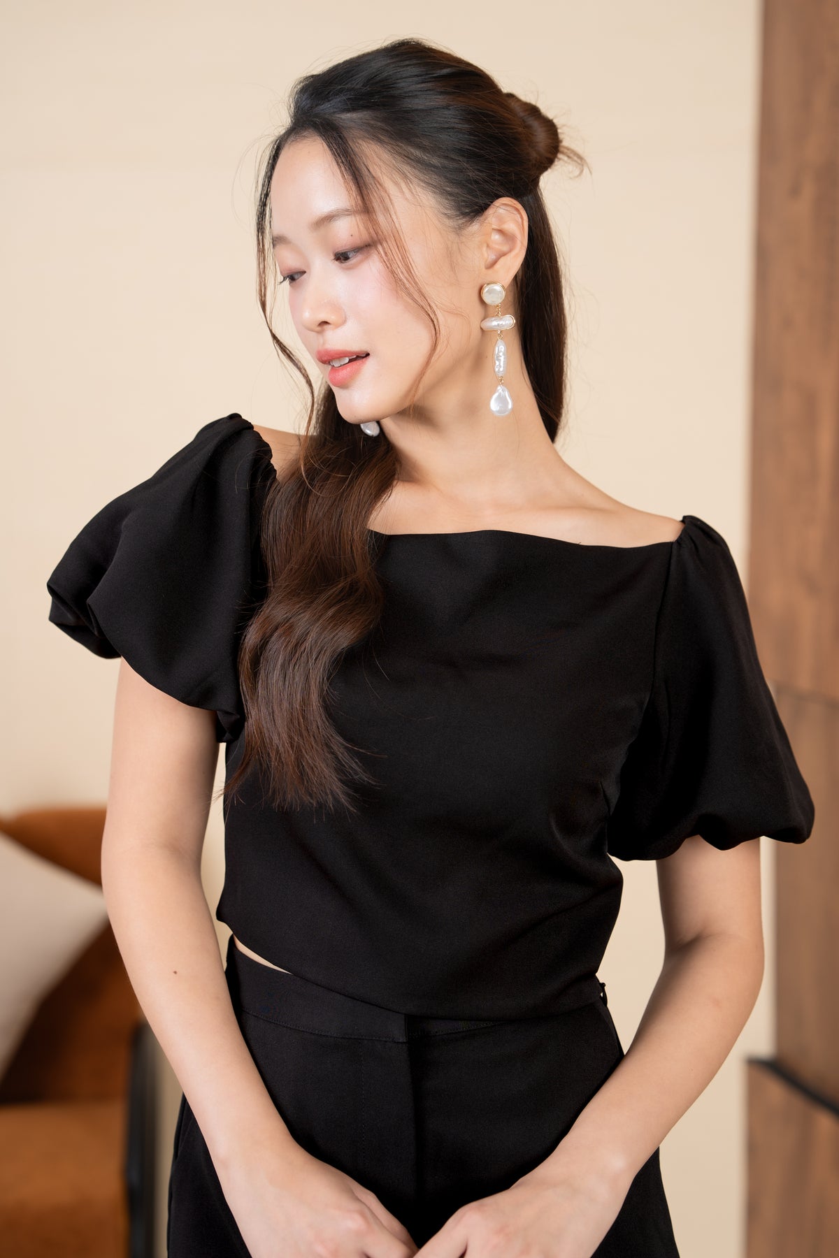 Sandra Pouf Sleeves Slanted Top in Black