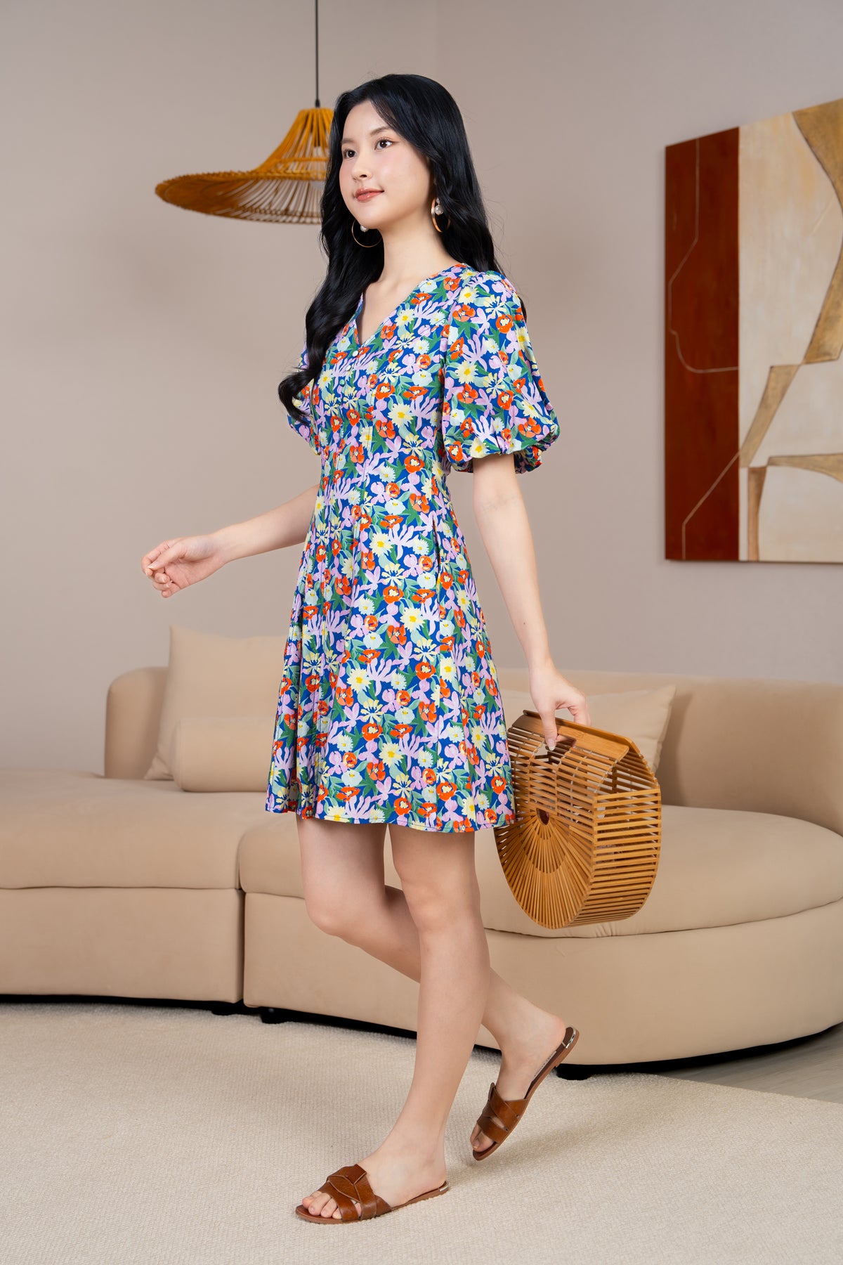 Layla Button Pouf Sleeves Dress in Blue Florals