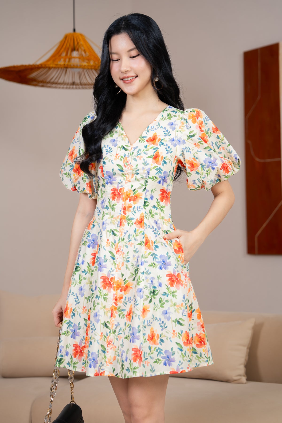 Layla Button Pouf Sleeves Dress in Cream Florals