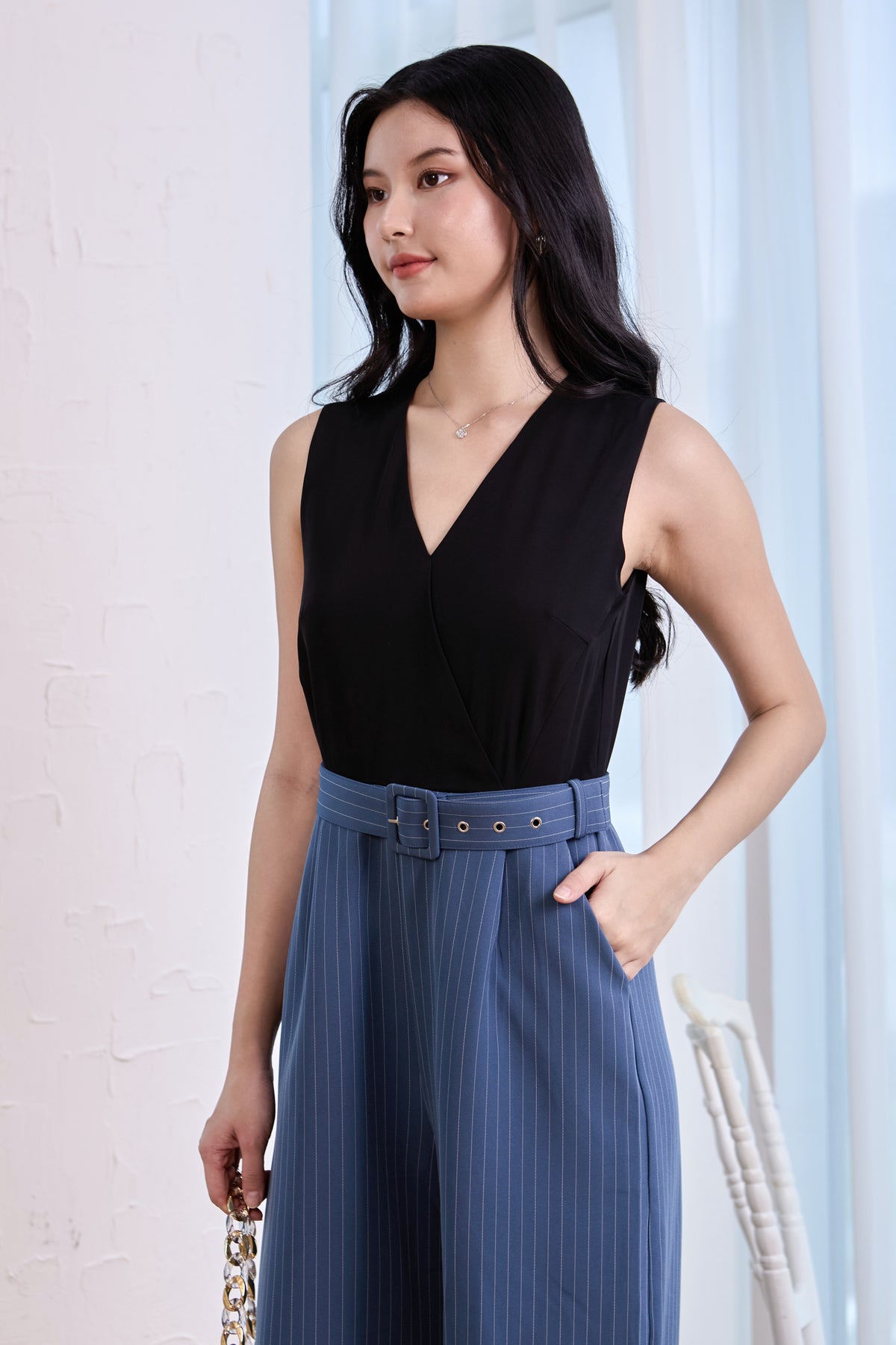 V-Neck Striped Colourblock Jumpsuit in Black Teal