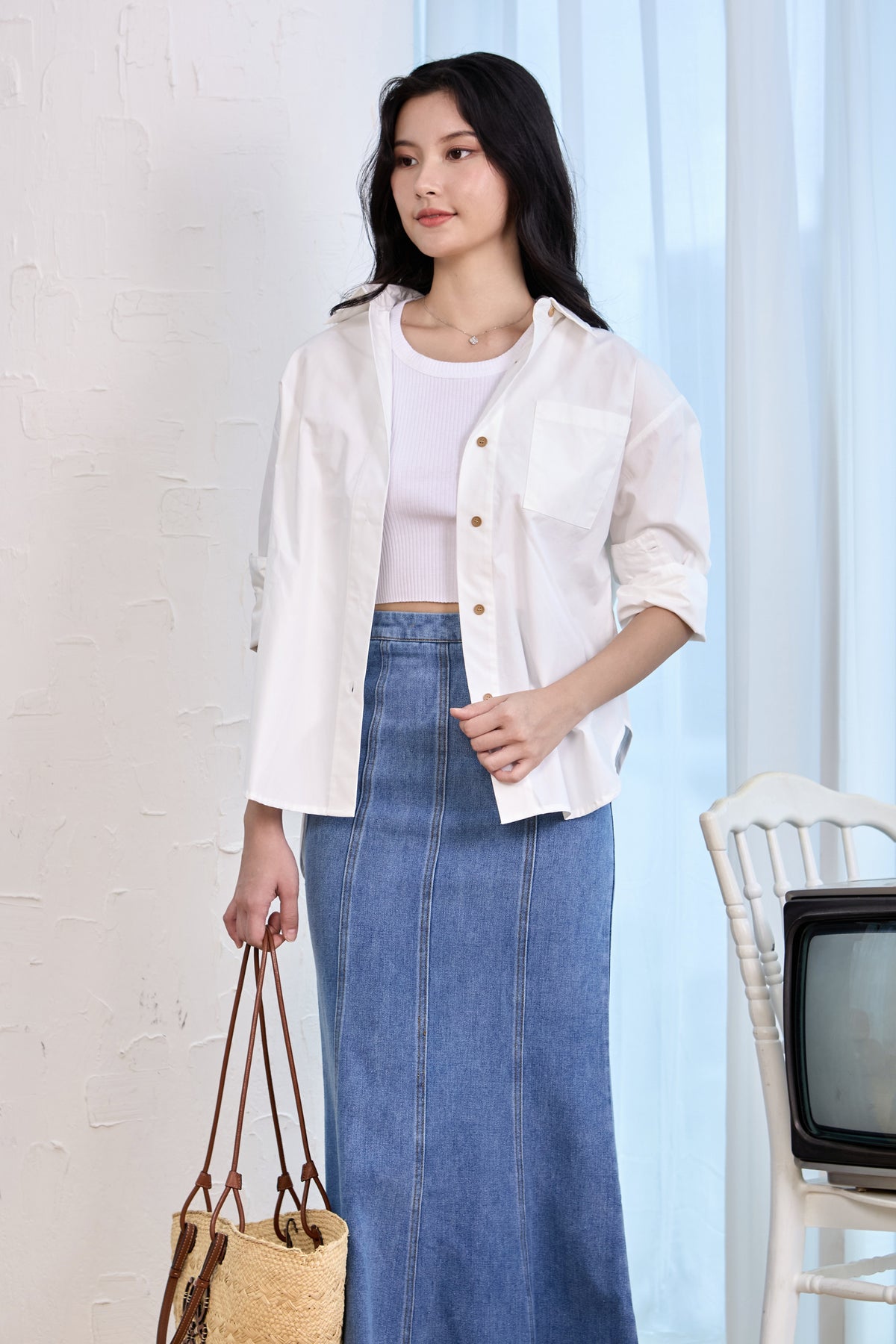 Ferlyn Oversized Button Shirt in White