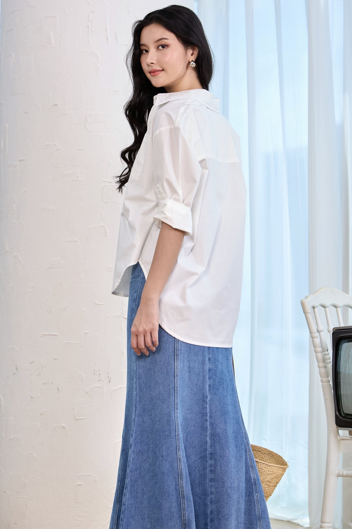 Ferlyn Oversized Button Shirt in White