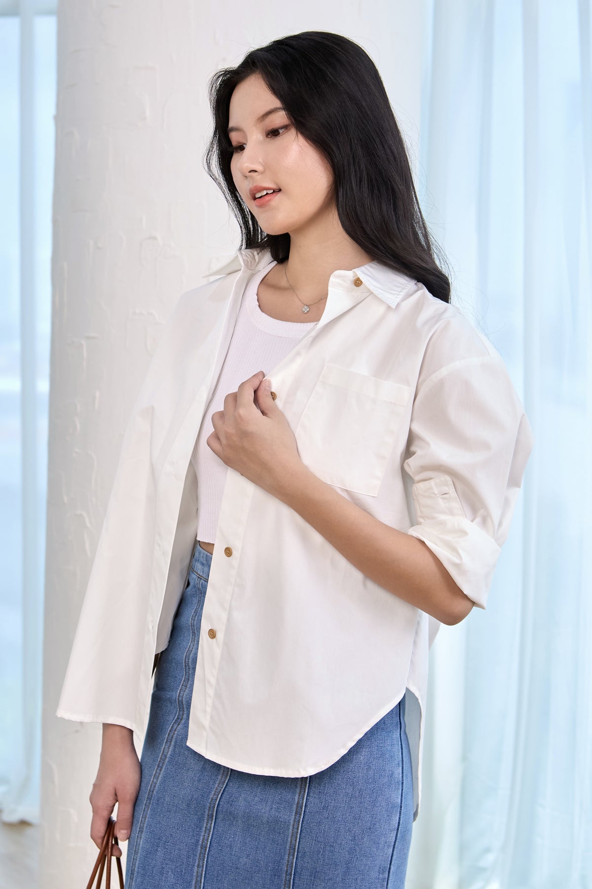 Ferlyn Oversized Button Shirt in White